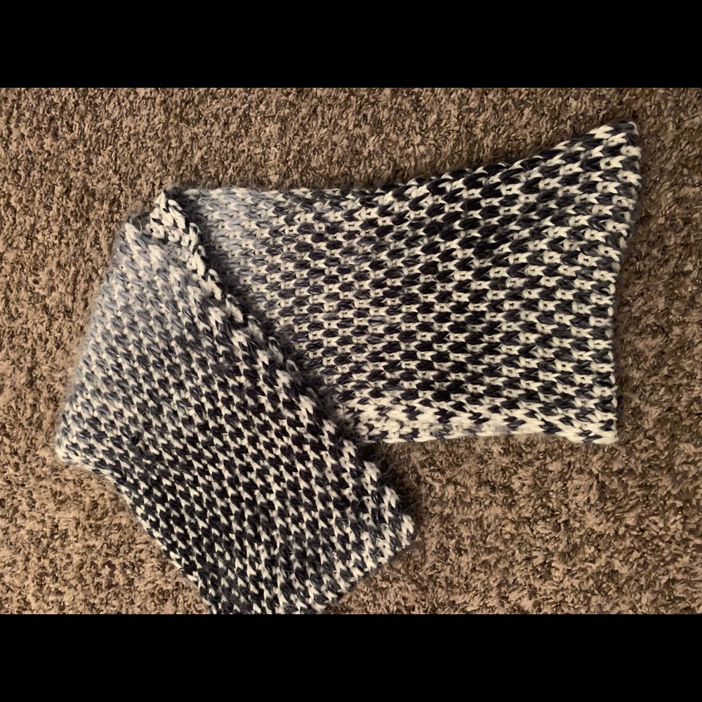 Old Navy Scarf